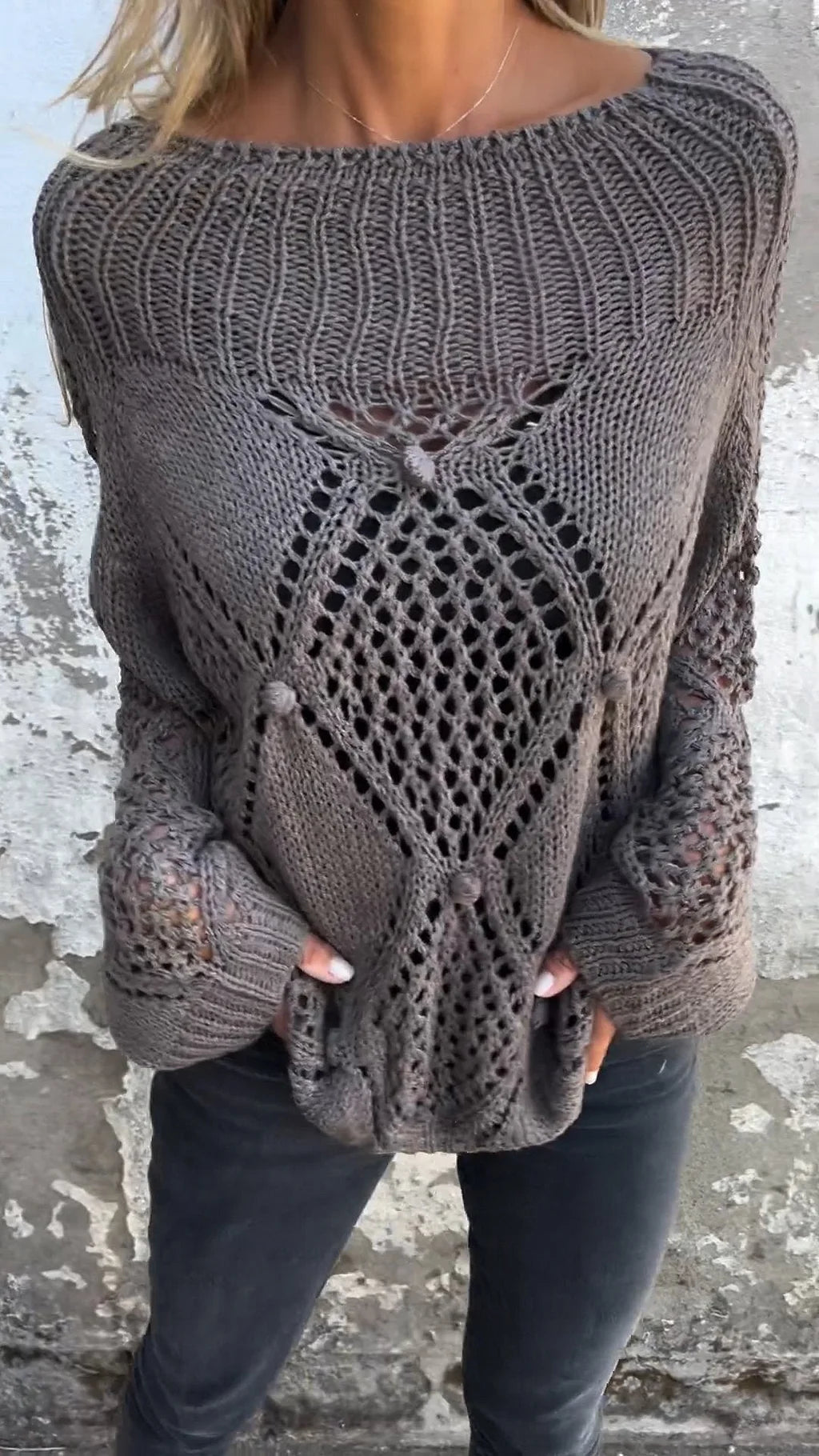 Dstrkt 11 | Breezy Charm Hollow Sweater