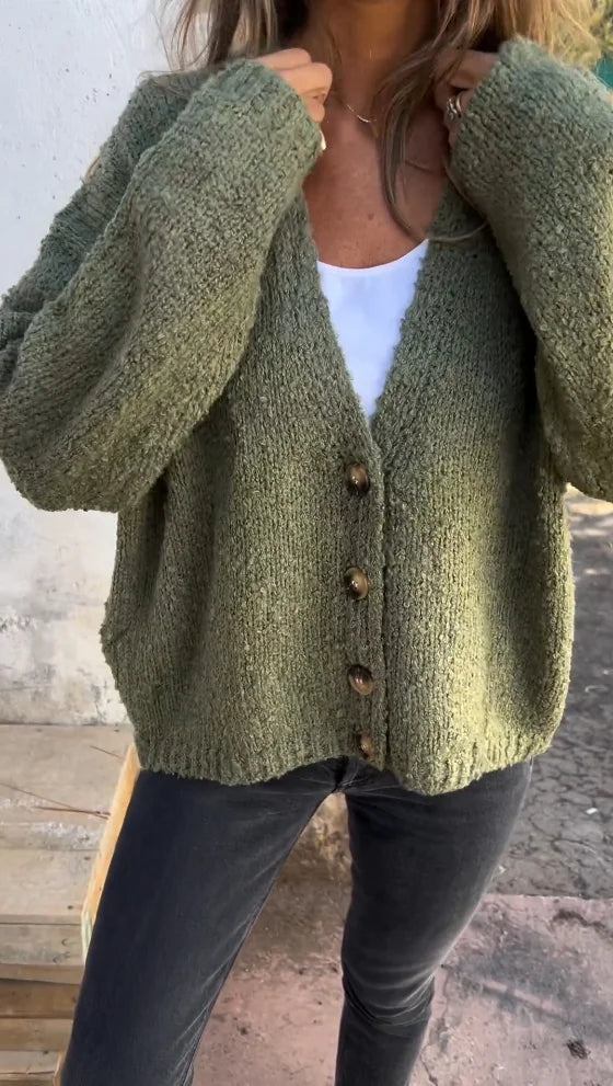 Dstrkt 11 | Soft Touch V-Neck Cardigan