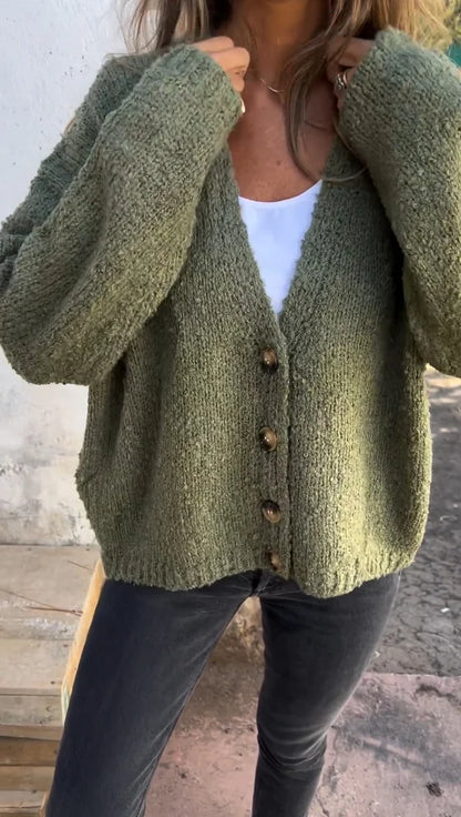 Dstrkt 11 | Soft Touch V-Neck Cardigan