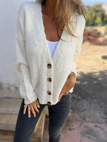 Dstrkt 11 | Soft Touch V-Neck Cardigan